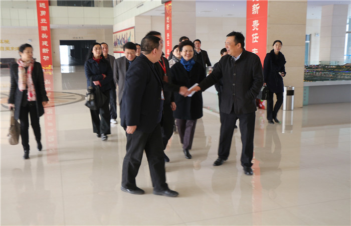 熱烈歡迎省改革辦領導蒞臨河南青峰網絡科技有限公司參觀指導